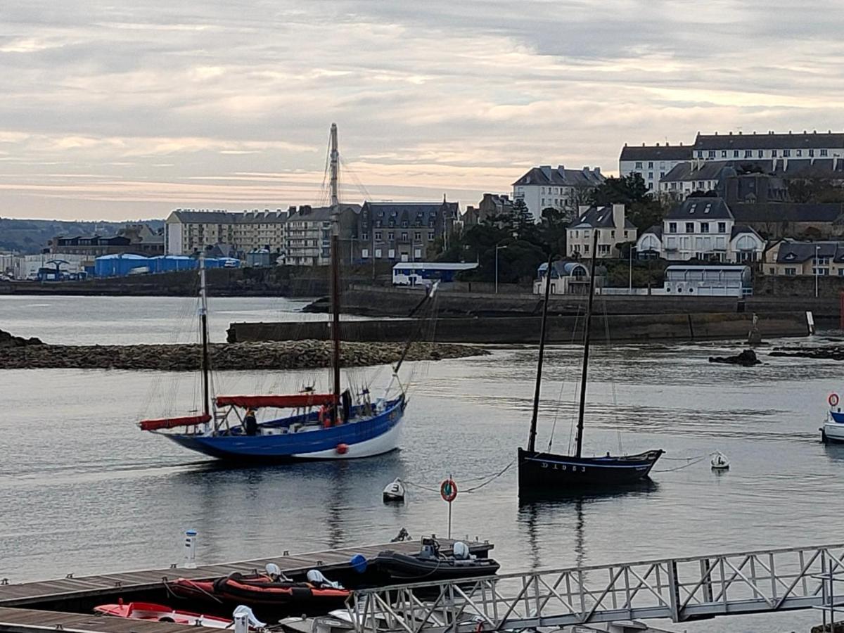 Maison De Pecheur Port De Plaisance Treboul Douarnenez Exteriér fotografie
